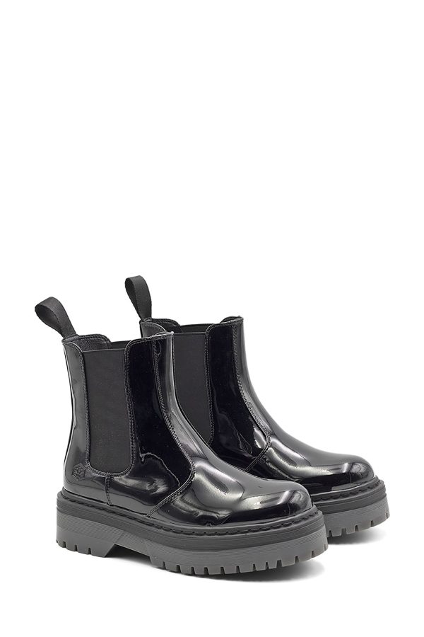 Beatles black woman comfort shoes - Image 7